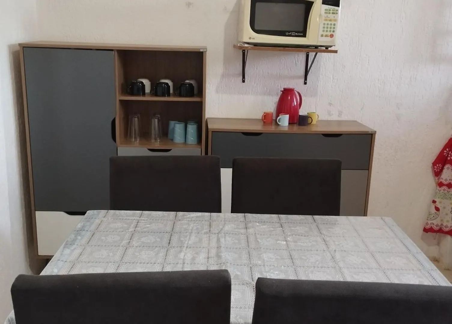 Apartamento 01 Jardim Peri Quarto Cozinha Banheiro location